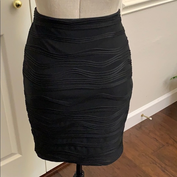 Heart Soul Black Skirt - Picture 2 of 5